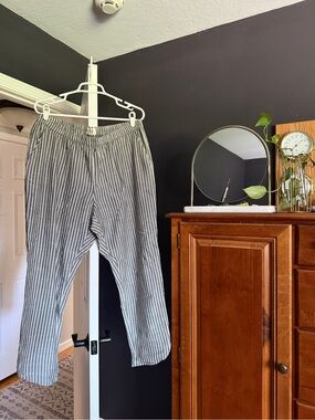 Marine Layer Gray & White Vertical-Stripe Joggers
